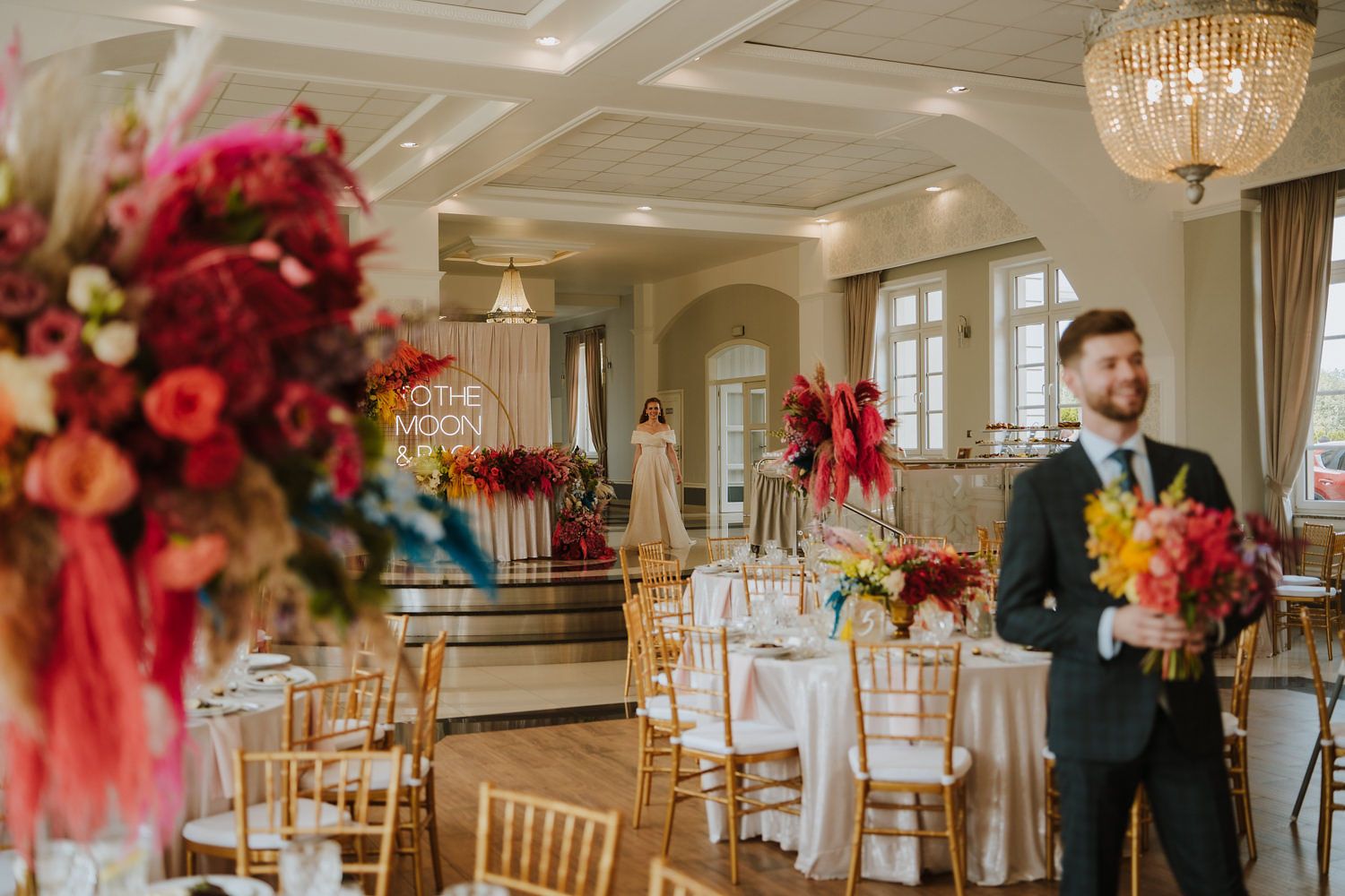 dekoracje śłubne, dekoracje na wesele, obrusy na wesele, wynajem obrusów, wypożyczalnia obrusów, obrus moonlight , wynajmę obrusy, gdzie wypożyczę obrusy, szukam obrusów , obrusy z wysyłką, wynajem dekoracji, wynajem obrusów na wesele, krzesła chiavari, wynajem stołów, wypożyczalnia stołów, meble eventowe, krzesła weselne, krzesła na ślub , wypożyczalnia, wedding rent, krzesła warszawa, krzesła kraków, wynajem krzeseł w całej Polsce, wypożyczalnia obrusów, wypożyczalnia podtalerzy, wynajem serwet, serwety na wesele, serwety w różnych kolorach , serwety brzoskwiniowe, serwety bankietowe, krzesła bankietowe, stoły okrągłe, wynajem stołów, wypożyczalnia stołów 202507250947.jpg