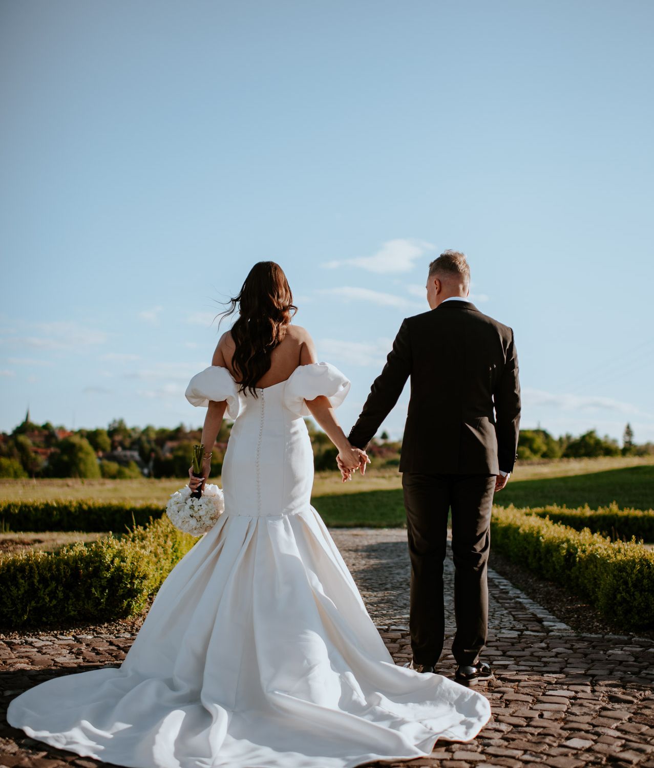 sale weselne małopolska sale weselne kraków najładniejsze sale weselne w Krakowie widok na zamek sala z widokiem sala z ogrodem ogród ślub w plenerze sesja w plenerze Fot: Imagine Weddings