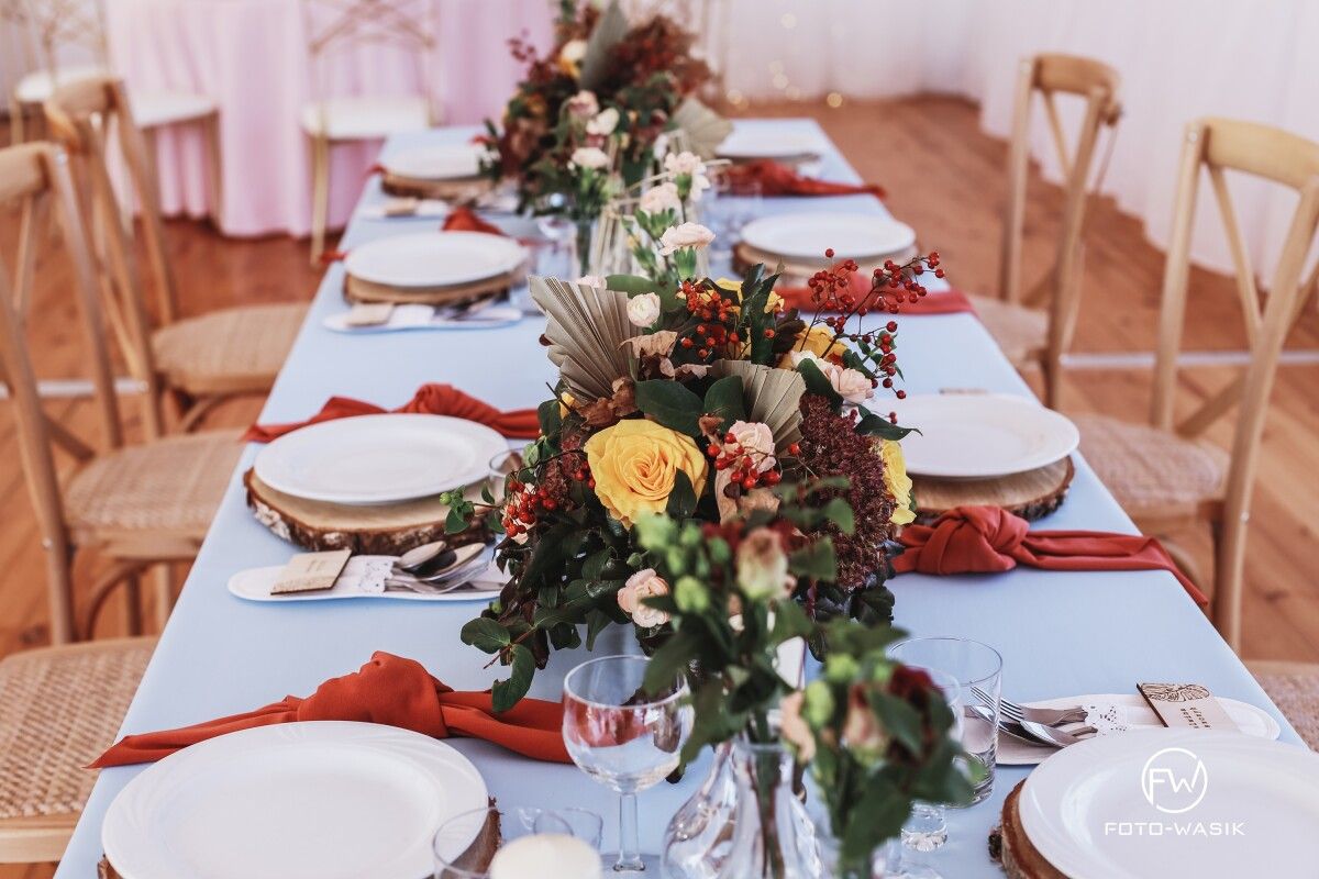 obru dusty blue w dominującym trendzie boho, vintage oraz glamoure i retro wynajem obrusów warszawa wypożyczę obrusy na wesele gdzie wynajmę obrusy obrus dusty blue 3qukn2bd7xy6jvvpwwuer6krpmkynvqf3djaecrq3psdkehjhe.jpg